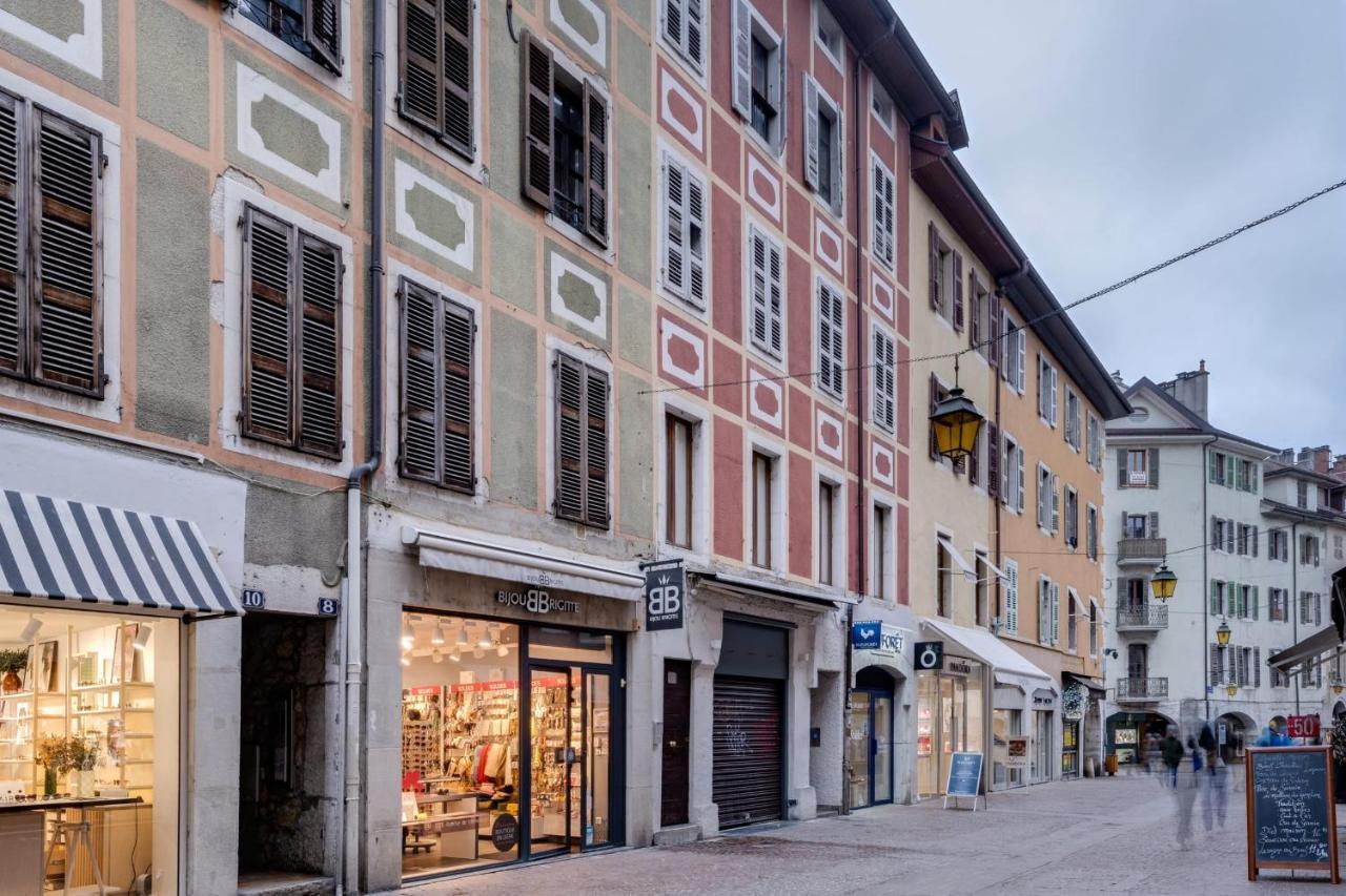Chaleureux Plein Centre Ville Et Proche Du Lac Annecy Esterno foto